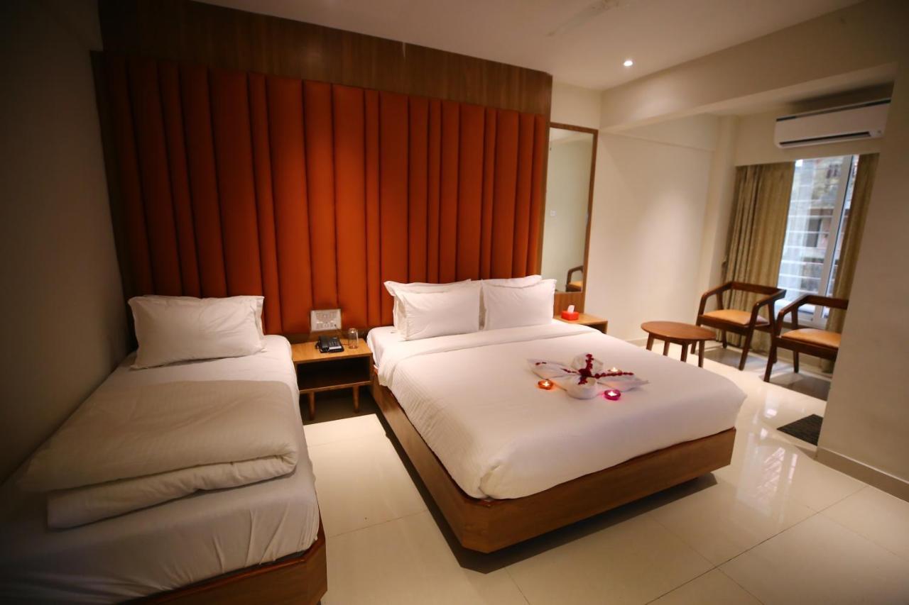 Hotel Dream Residency Navi Mumbai Exteriör bild