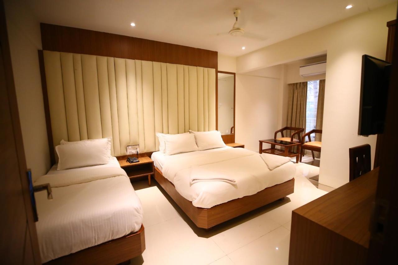 Hotel Dream Residency Navi Mumbai Exteriör bild