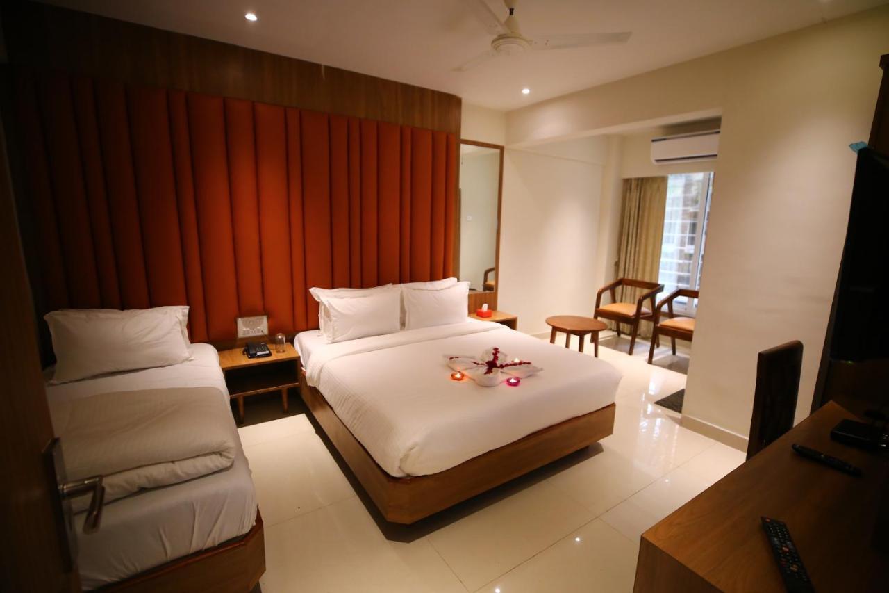 Hotel Dream Residency Navi Mumbai Exteriör bild
