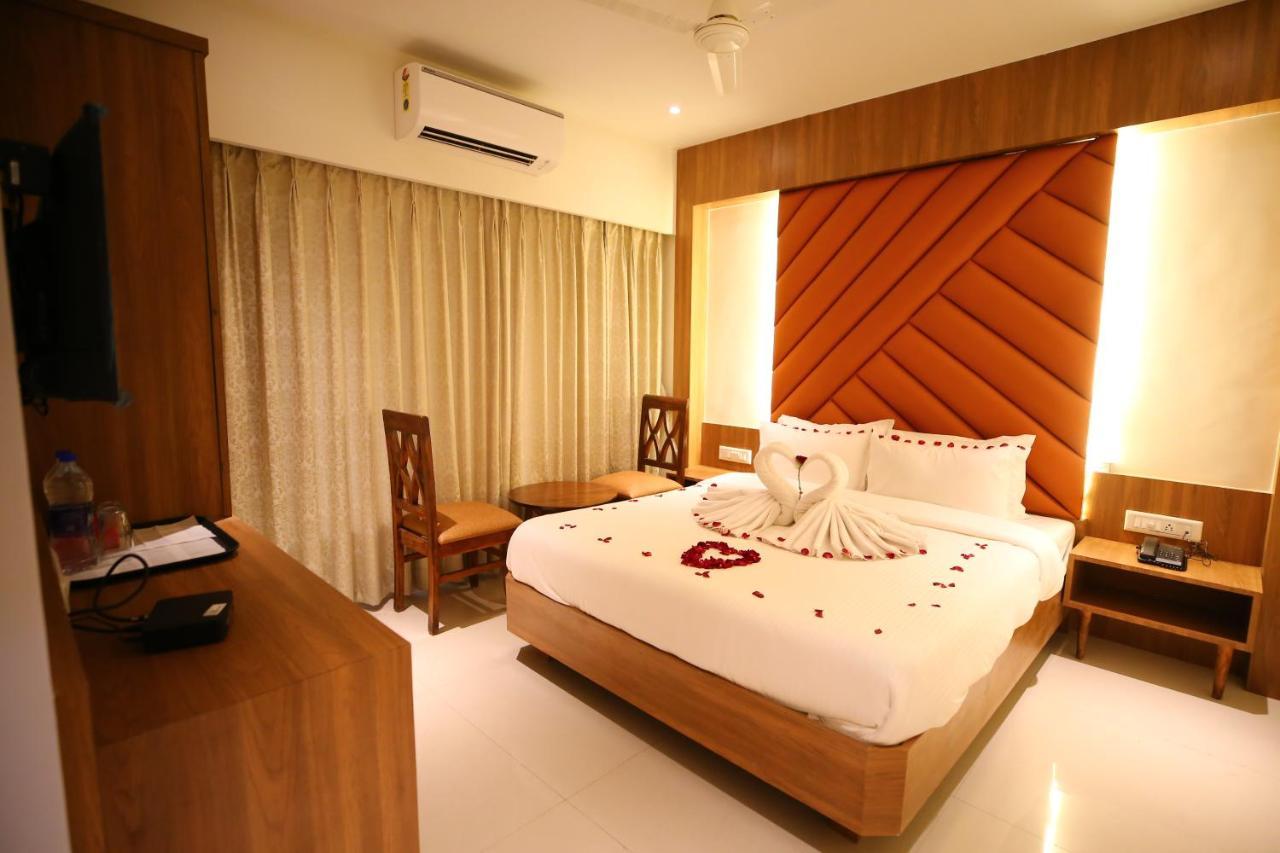 Hotel Dream Residency Navi Mumbai Exteriör bild